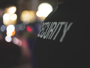 Le métier de videur en discothèque